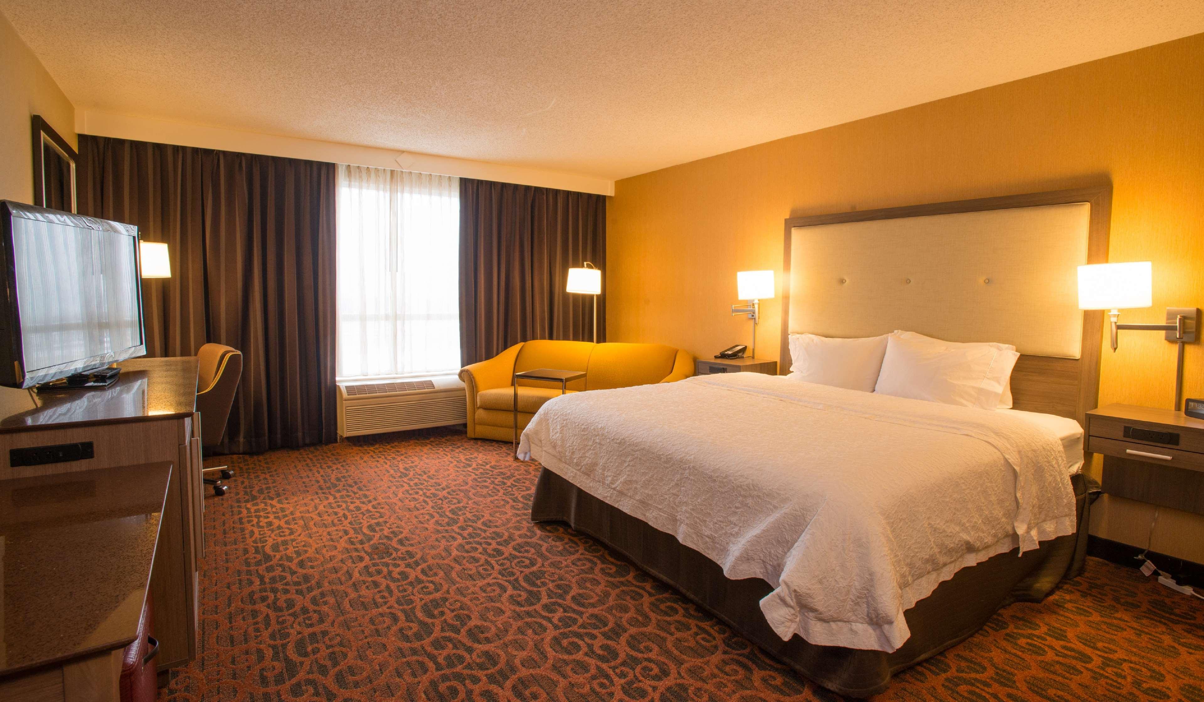 Hampton Inn Toronto-Mississauga West Dış mekan fotoğraf