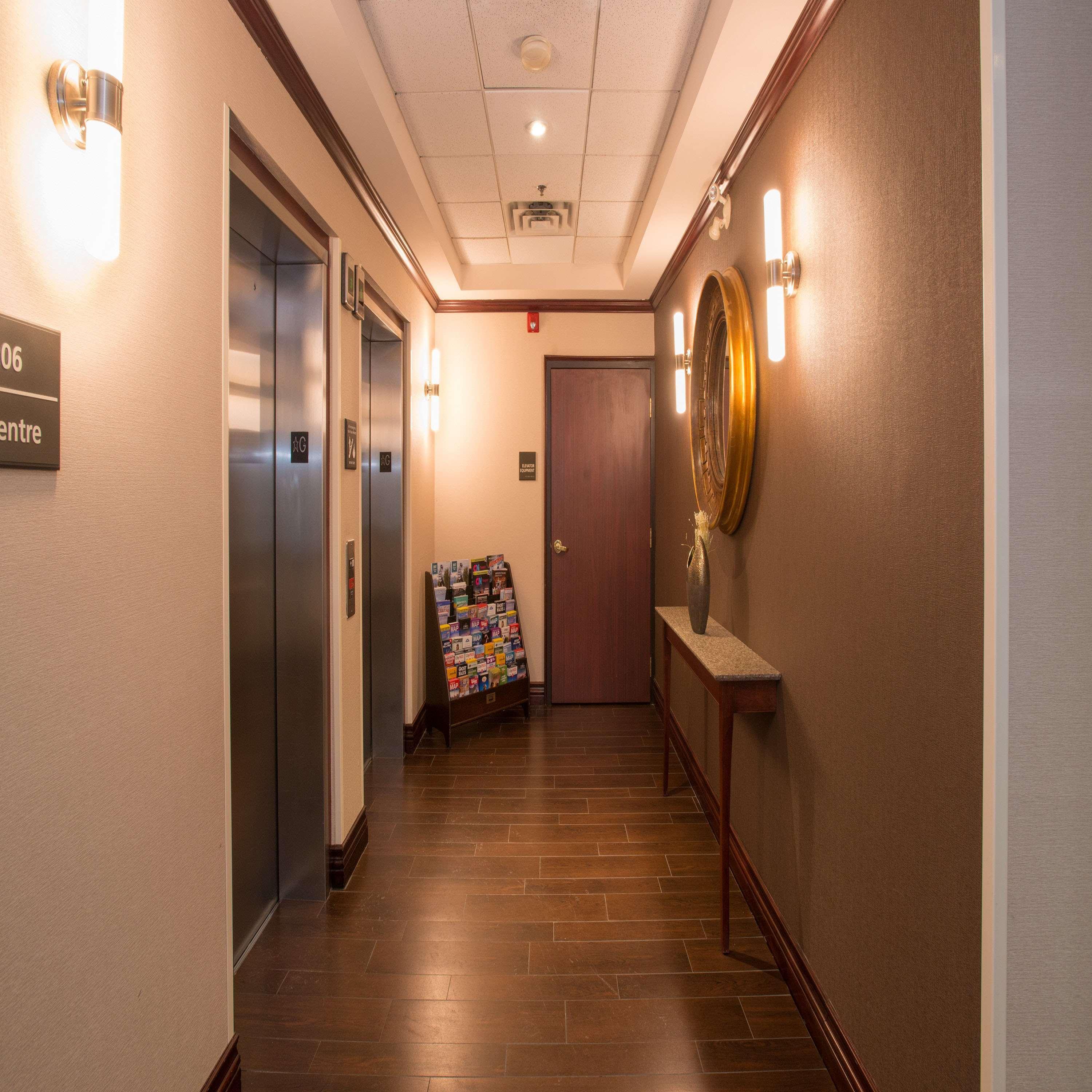Hampton Inn Toronto-Mississauga West Dış mekan fotoğraf