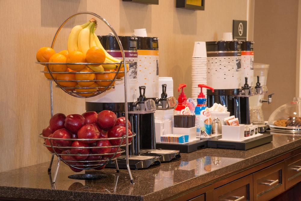 Hampton Inn Toronto-Mississauga West Dış mekan fotoğraf