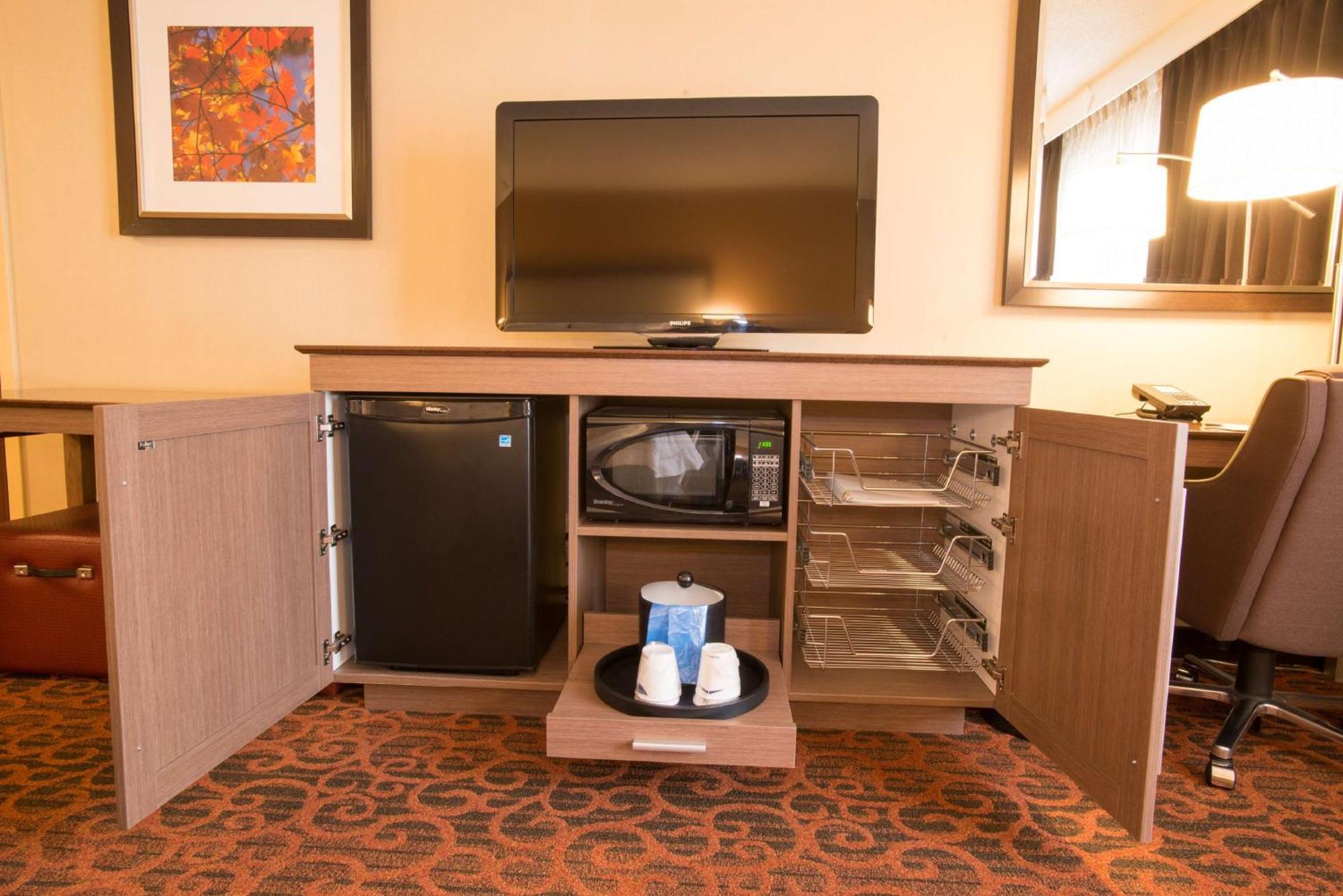 Hampton Inn Toronto-Mississauga West Dış mekan fotoğraf